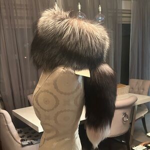 NWT Genuine Silver Fox Fur Hat